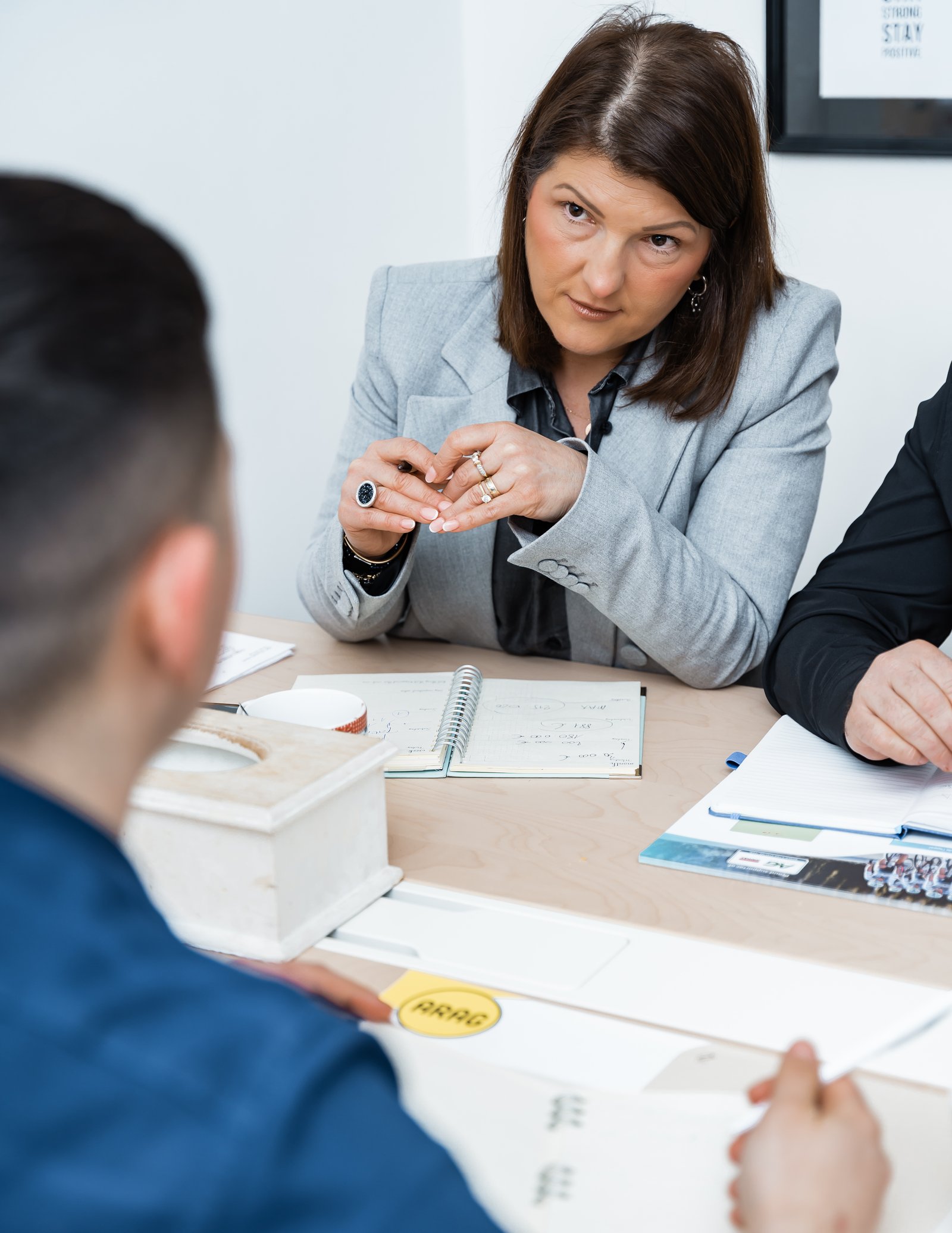 commercial-agence-a556a208