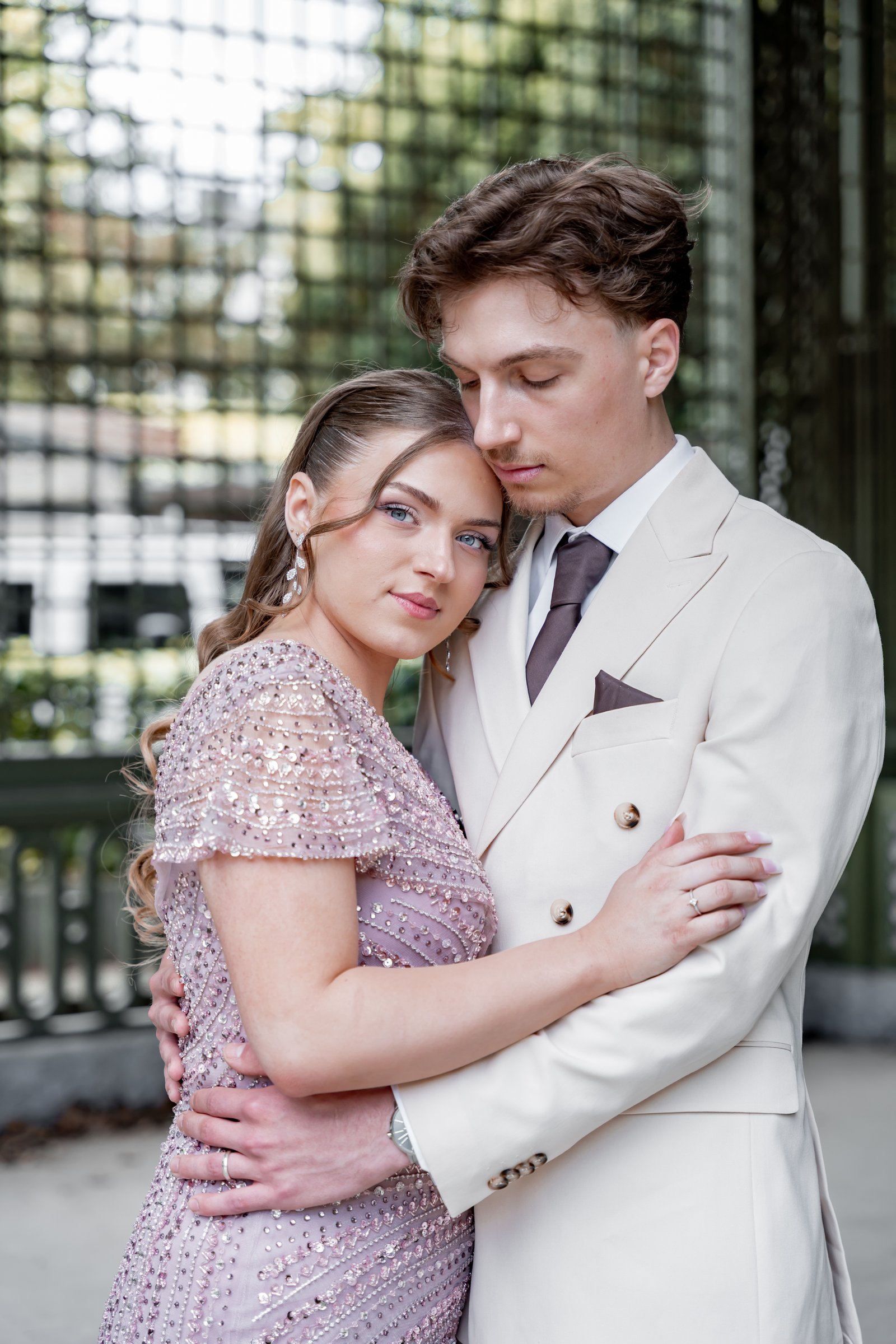 shooting-couple-f0af58a3